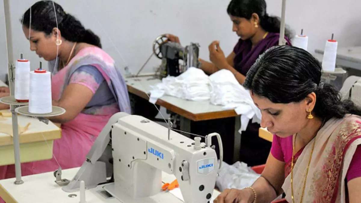 Garment Industry in Crisis: New Payment Rule Sparks Alarm